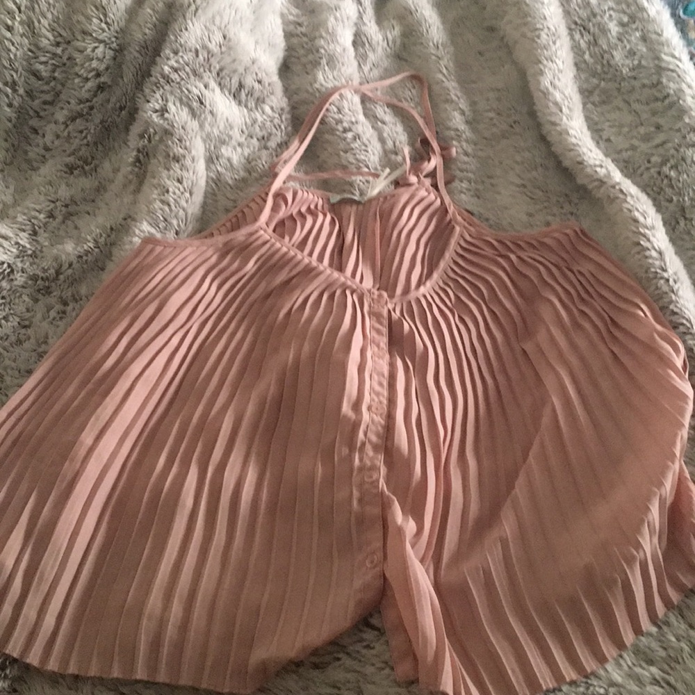 Flowery rose colored accordion blouse
